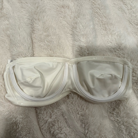 Vanity Fair White Strapless Bra with Underwire - Picture 3 of 4